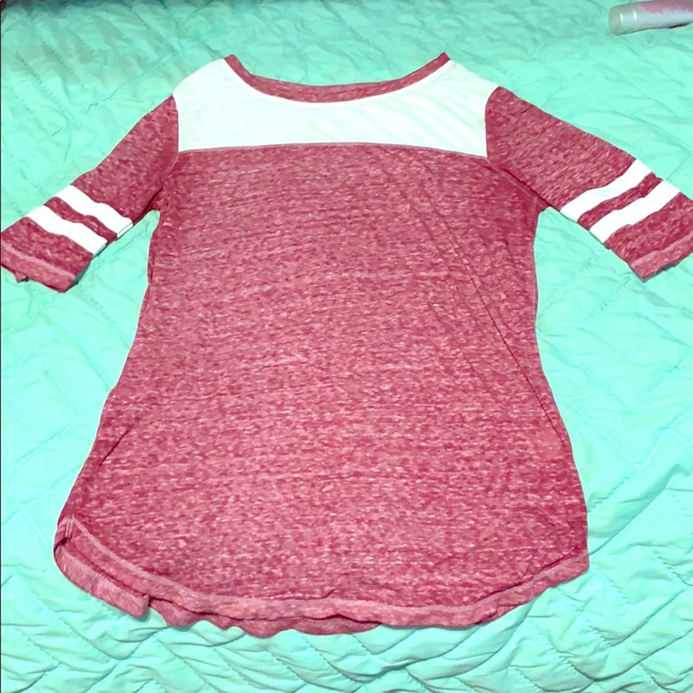 Red magenta tee